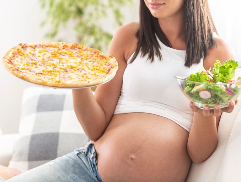 Esta embarazada ha pedido pizza y ensalada del "little caesars"
